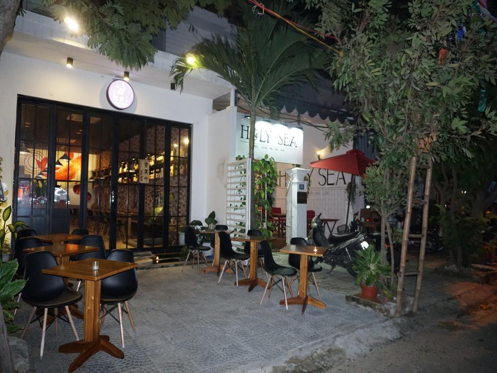 Victori Hotel Danang Exteriör bild
